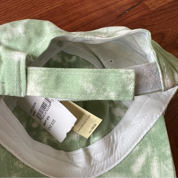 NWT 🍍Pineapple Green & White Baseball Cap - Picture 3 of 8